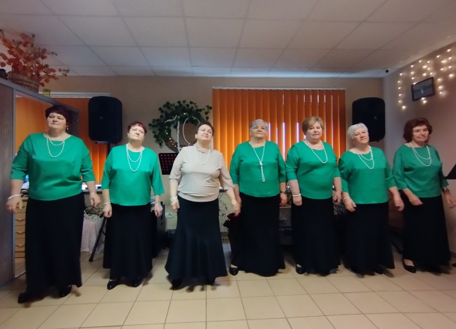 Vokālās interešu grupas "Ivuški" 10 gadu darbības jubilejas pasākums "Mēs tikāmies martā"